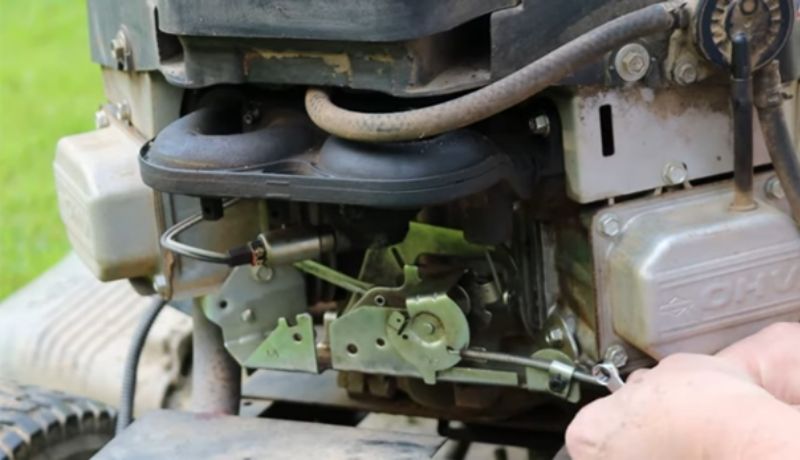 Briggs and Stratton Engine Hard to Turn Over How To Troubleshoot PlantNative