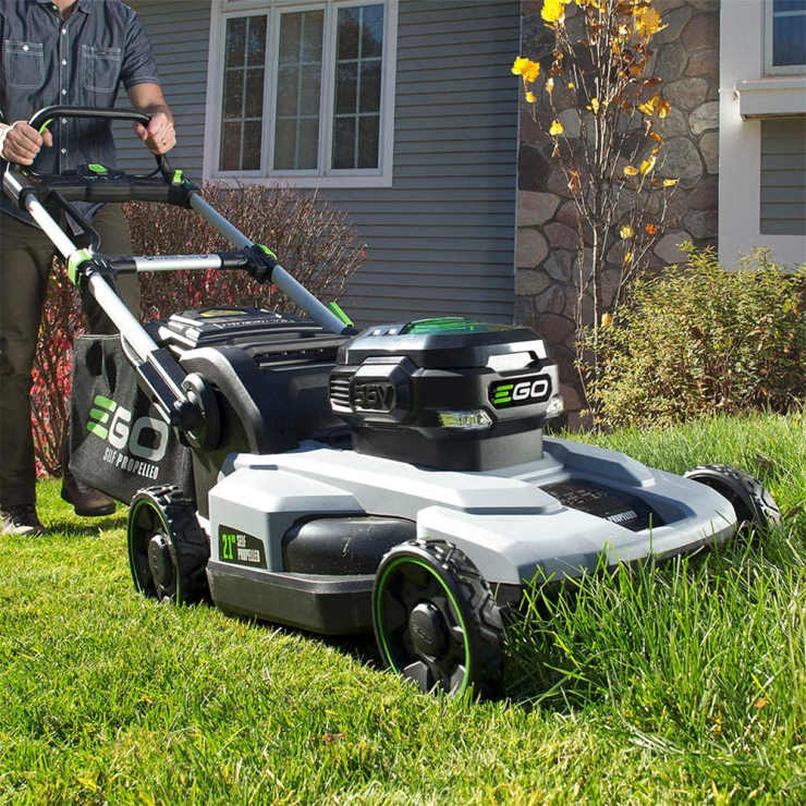 EGO Power LM2102SP 21-inch Self-Propelled Lawn Mower (2)