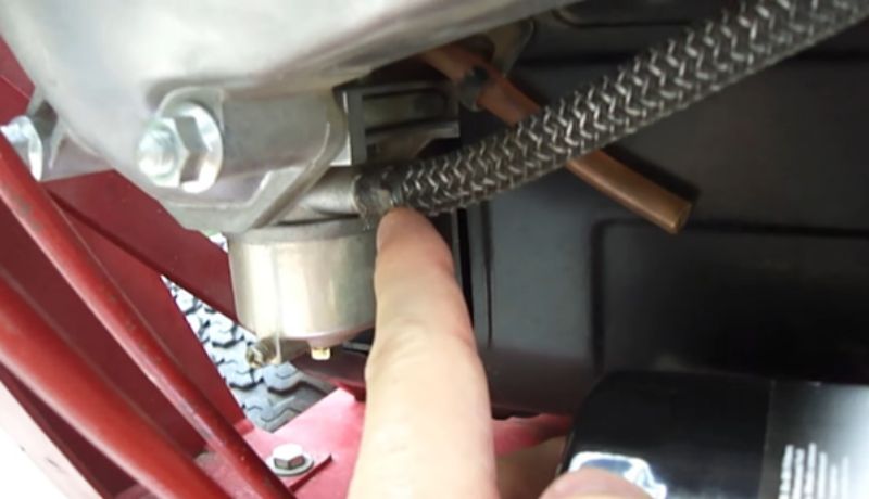 Remove the full Carburetor setup 4