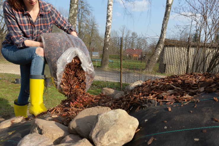 mulch, bag