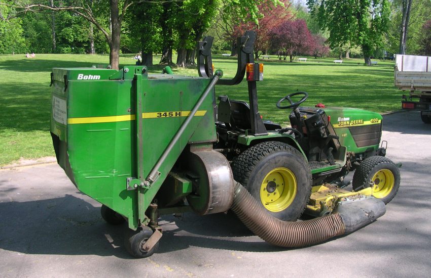 4 Most Common Problems with John Deere z225 and Their Fixes